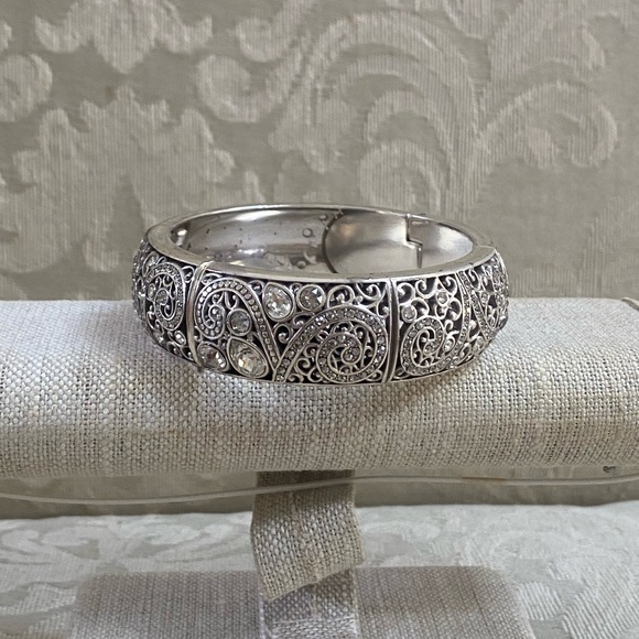 Brighton Jewelry - Brighton Mumtaz Crystal Bangle